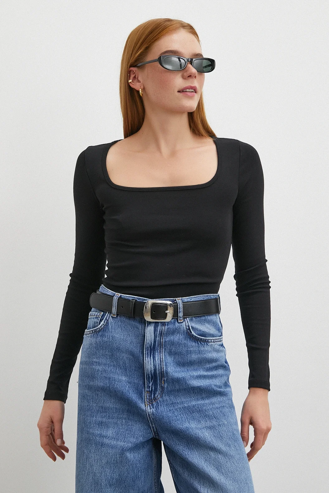 Uzun Kol Kare Yaka Bluz Siyah