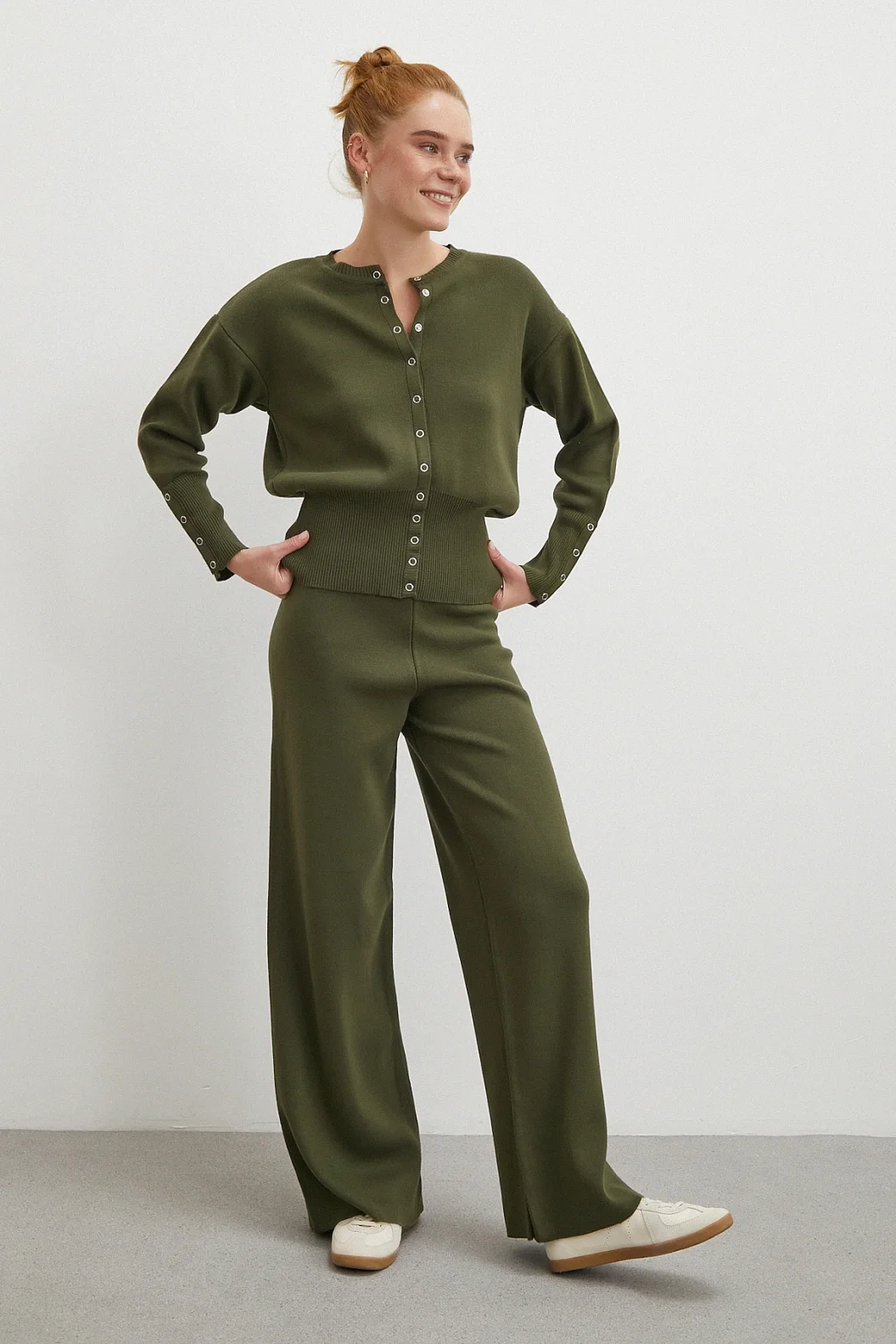 Çıtçıtlı Pantolonlu Triko Takım Haki