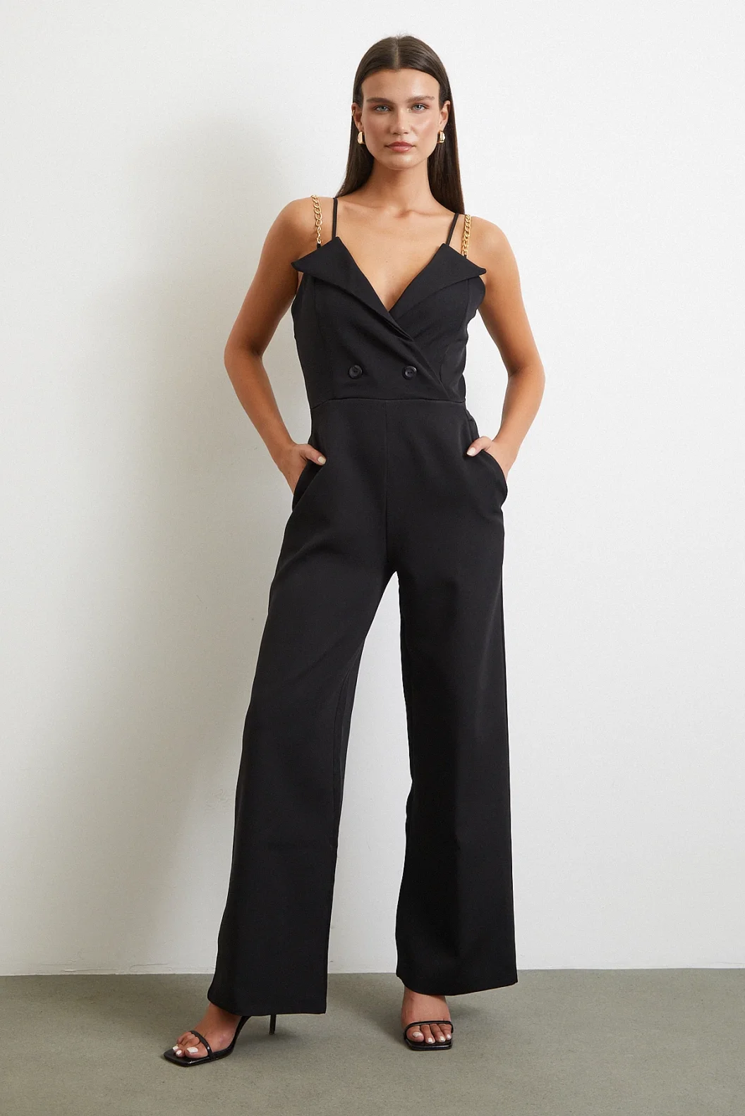 مرة واحد قطعة ذو تفاصيل السلسلة الأسود