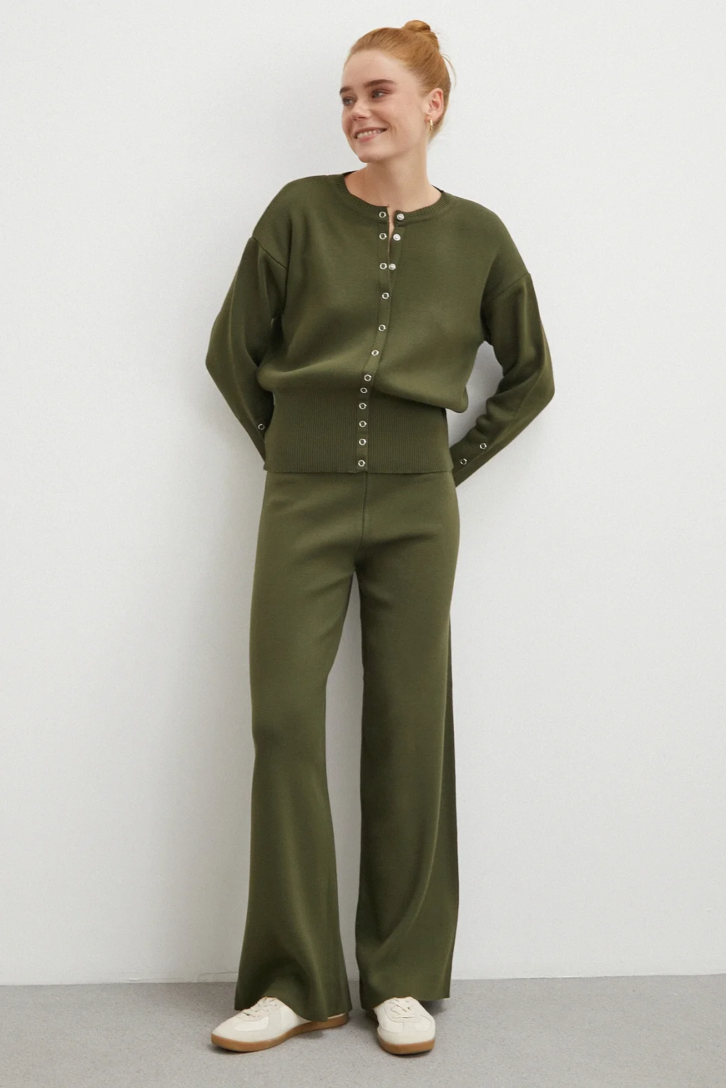 Çıtçıtlı Pantolonlu Triko Takım Haki