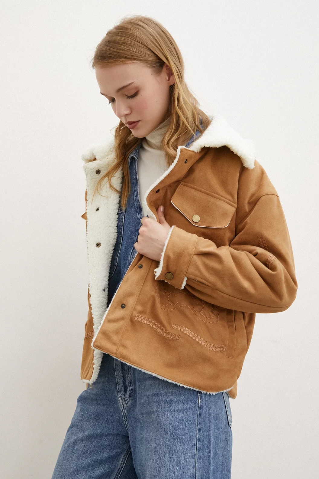 Suede Inside Plush Jacket in Taba