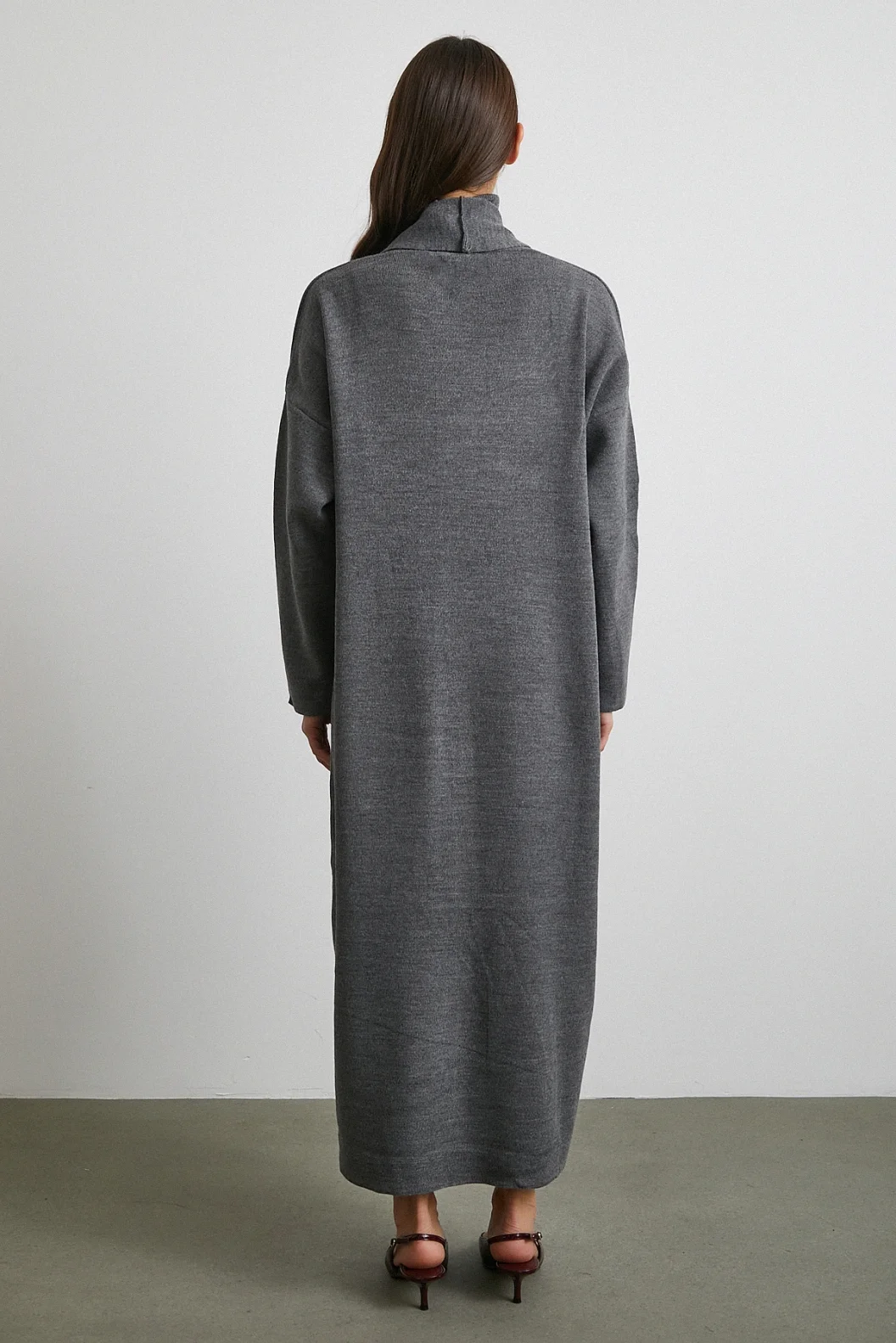 Uzun Elbiseli Hırka Triko Takım Gri