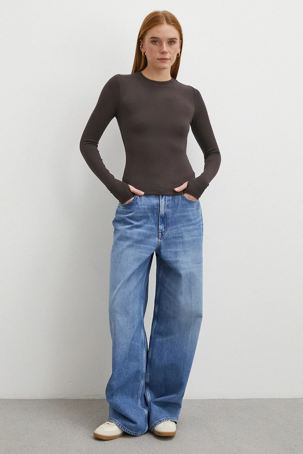 Kol Yırtmaçlı Bluz Kahve