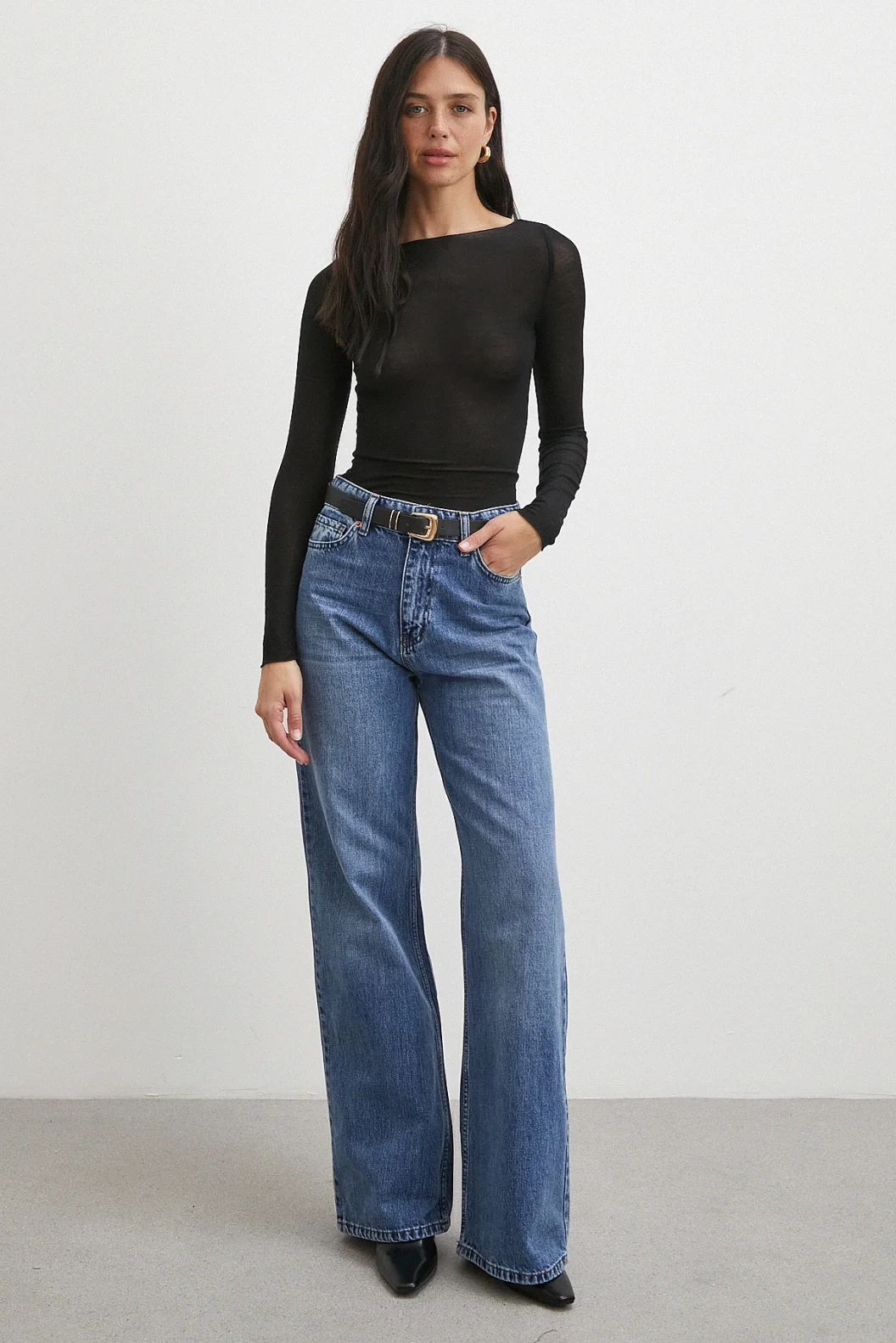 Açık Yaka Bluz Siyah