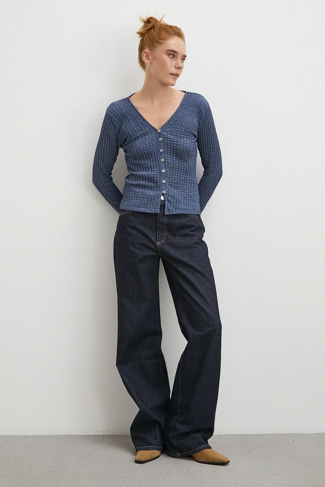 V Yaka Düğmeli Kazak Lacivert