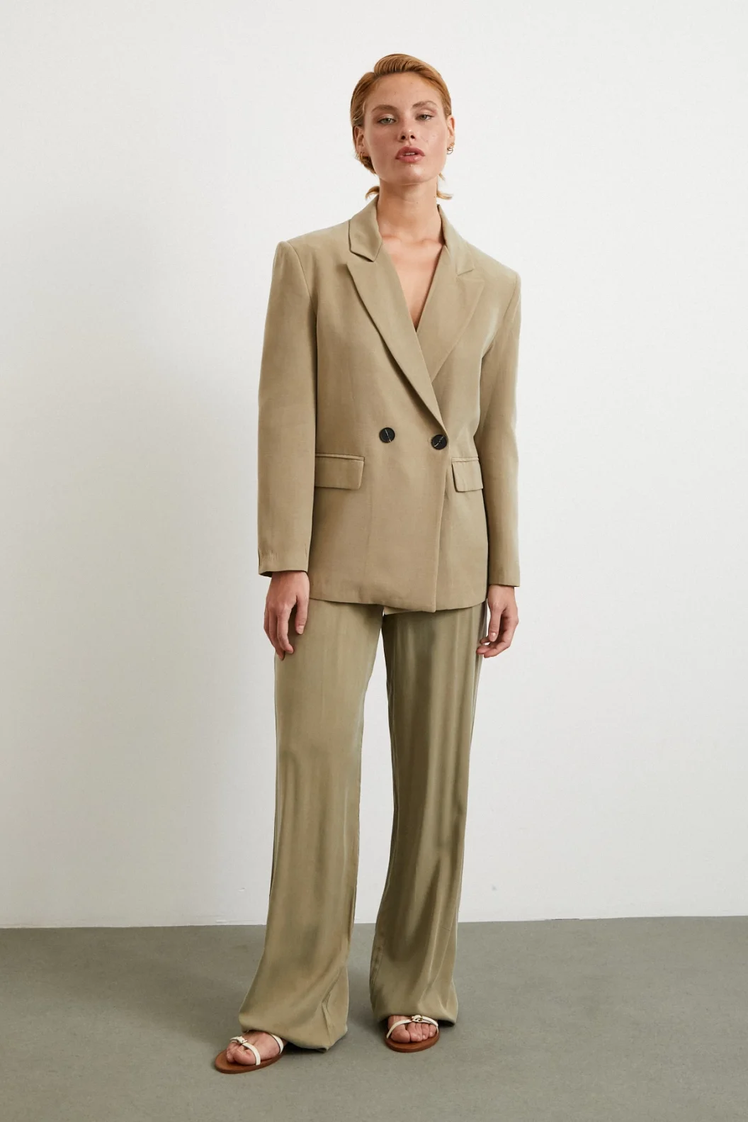 بلیزر قطني مزدوج الأزرار - اللون الخردلي