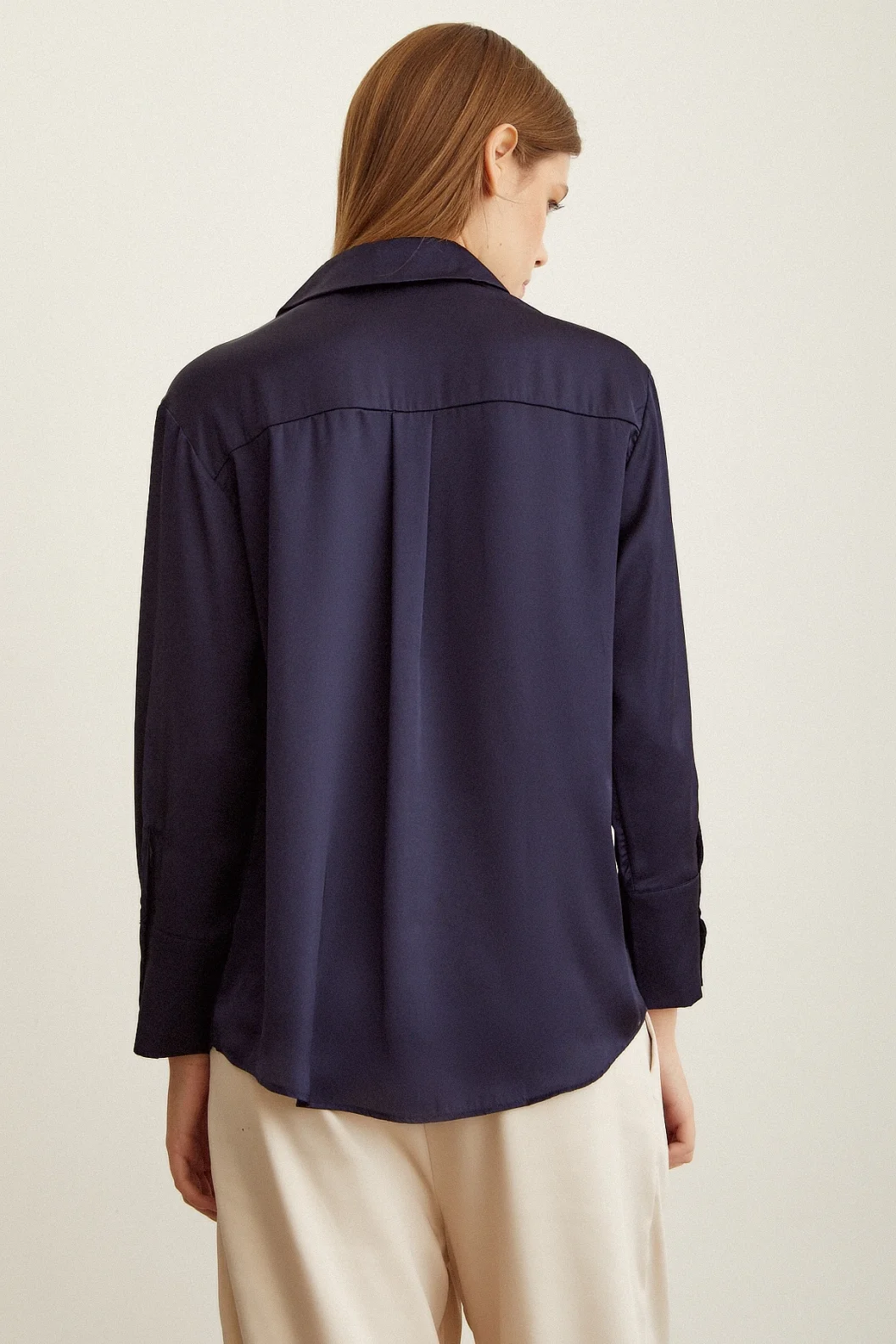 Basic قميص ساتان أزرق