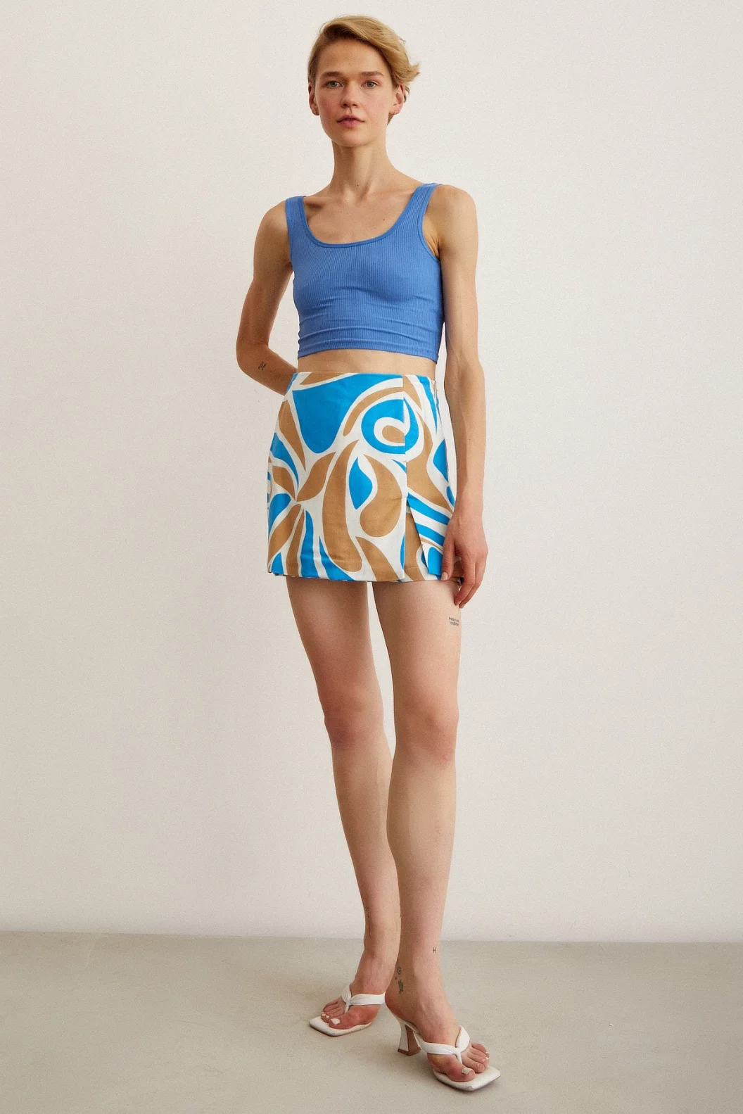 قميص كروب بحمالات - أزرق