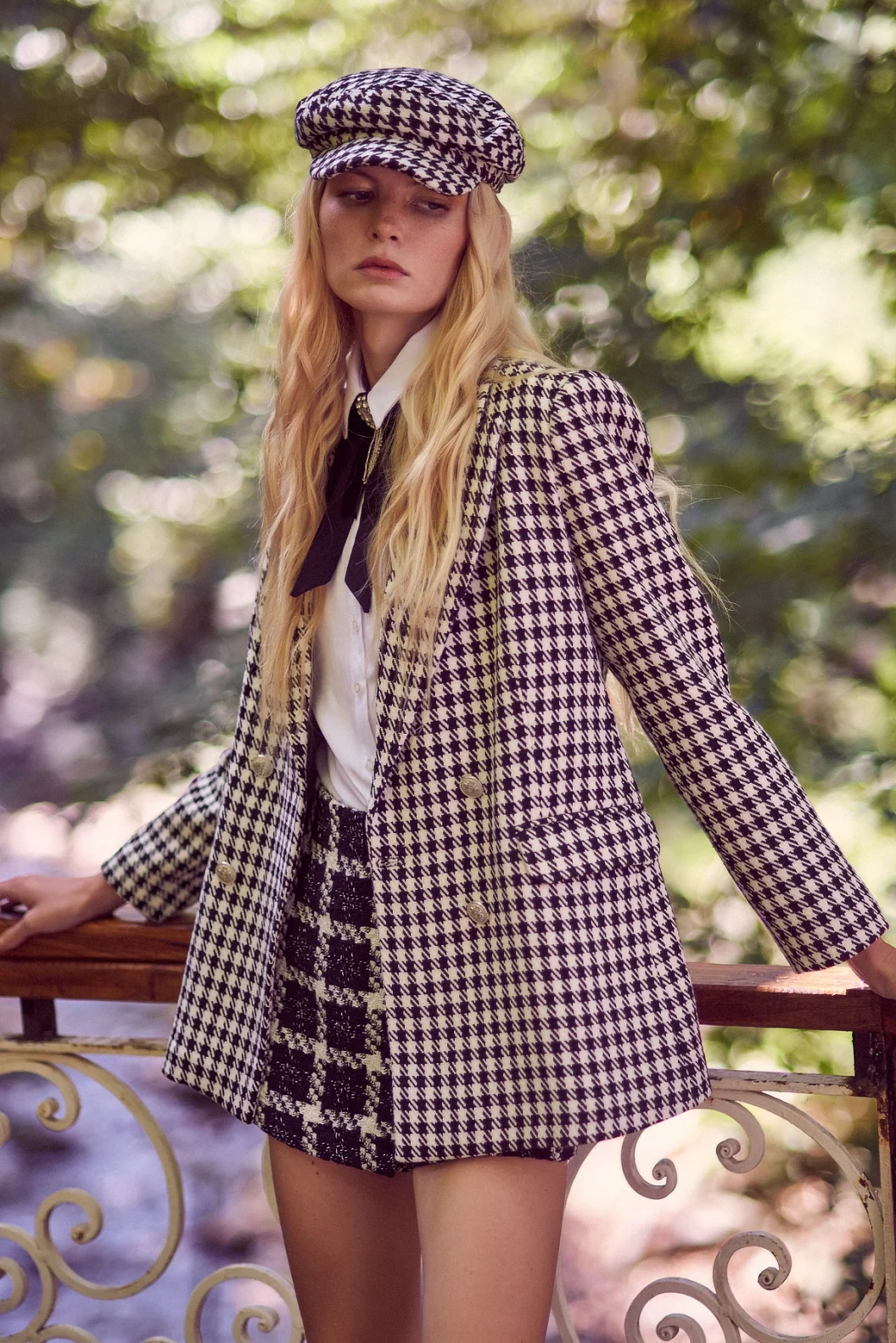 بلايزر كازاياغا أسود