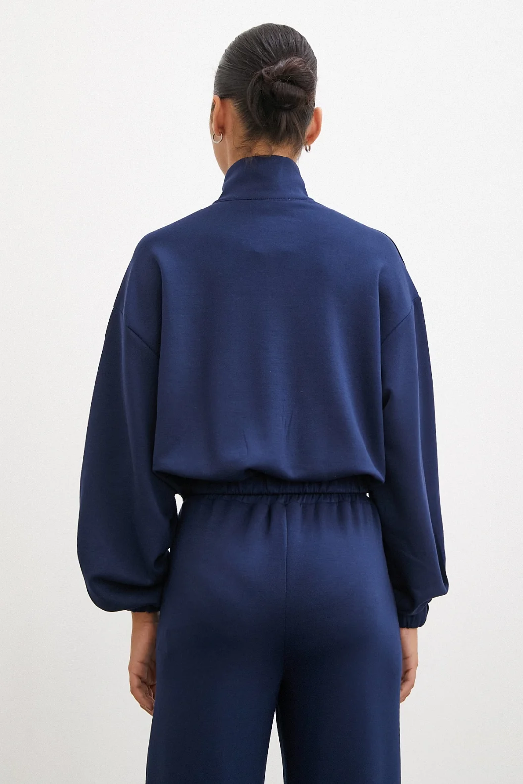 سويت شيرت بسحاب لون أزرق