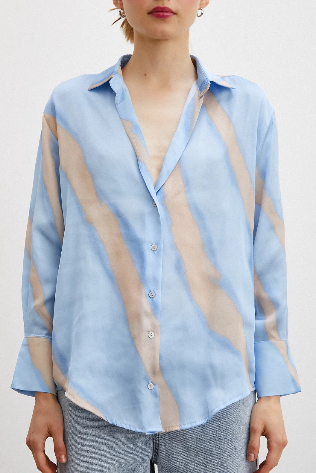 Patterned V Neck Satin Shirt Blue