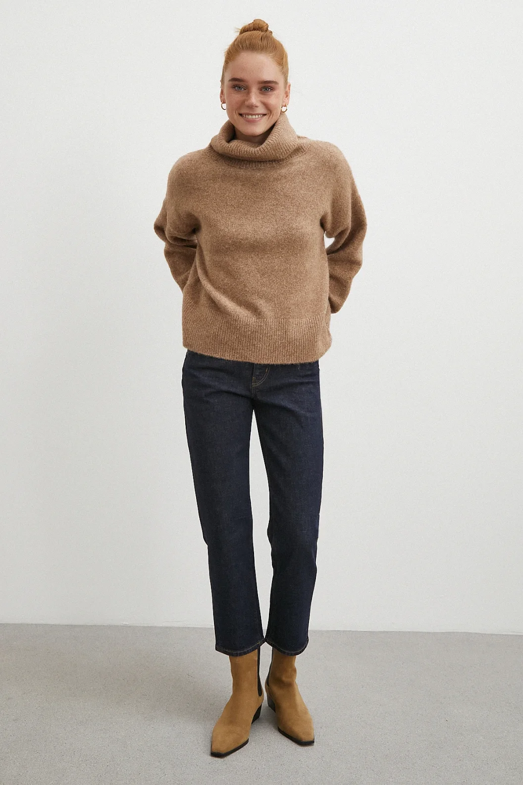 Yüksek Bel Dar Paça Jean Lacivert