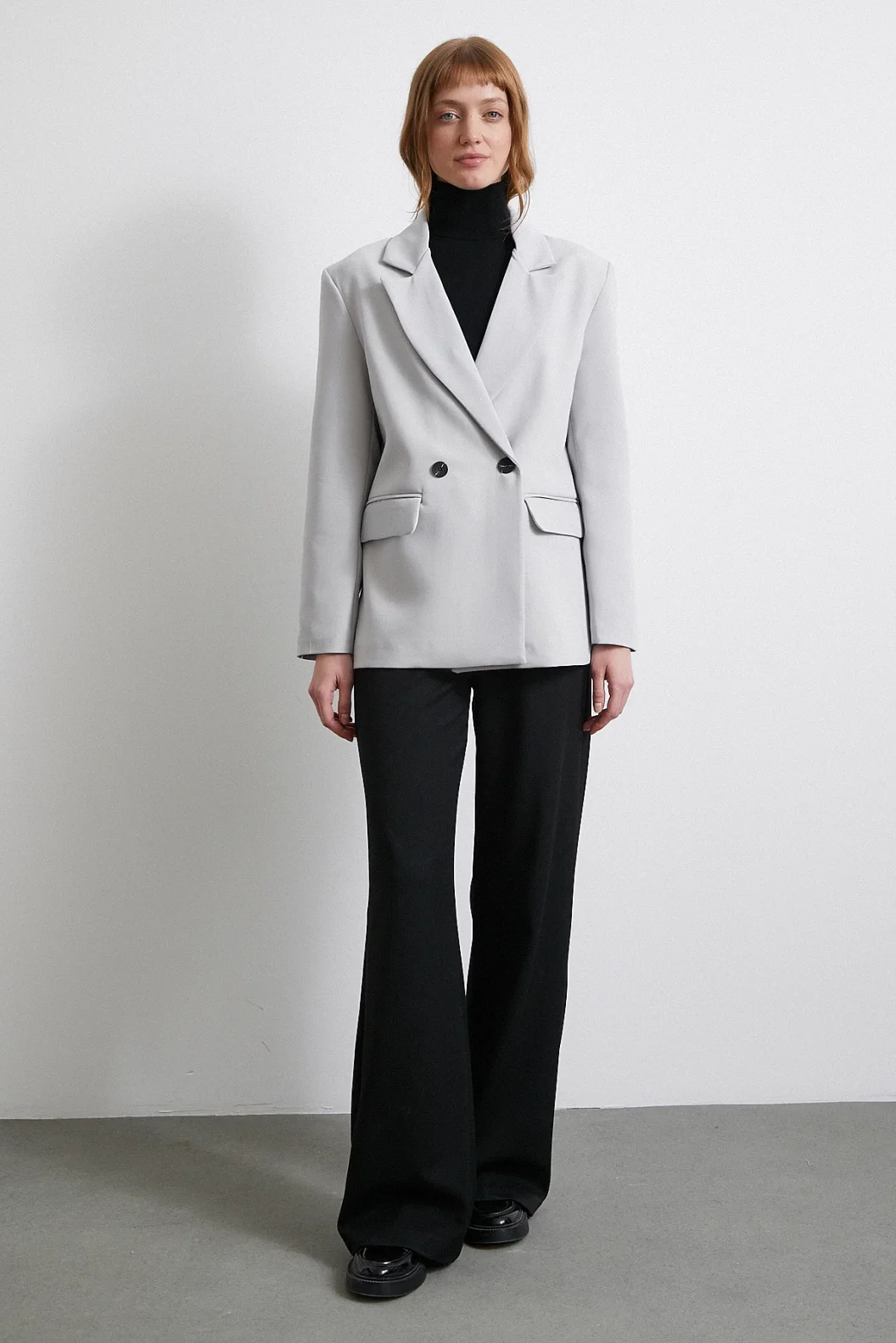 سترة كلاسيكية بوليفيسكون رمادية