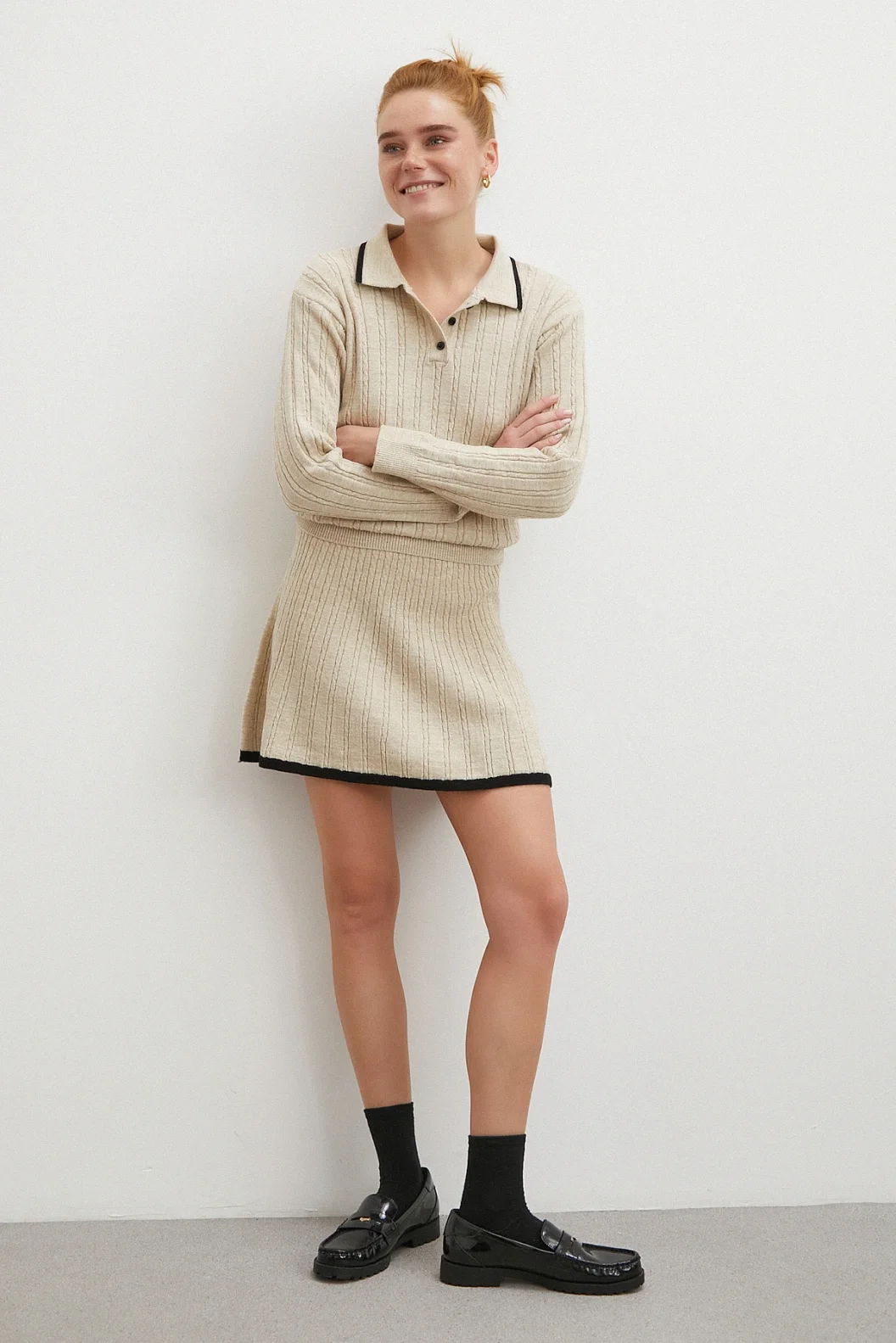 Polo Yaka Etekli Takım Ekru