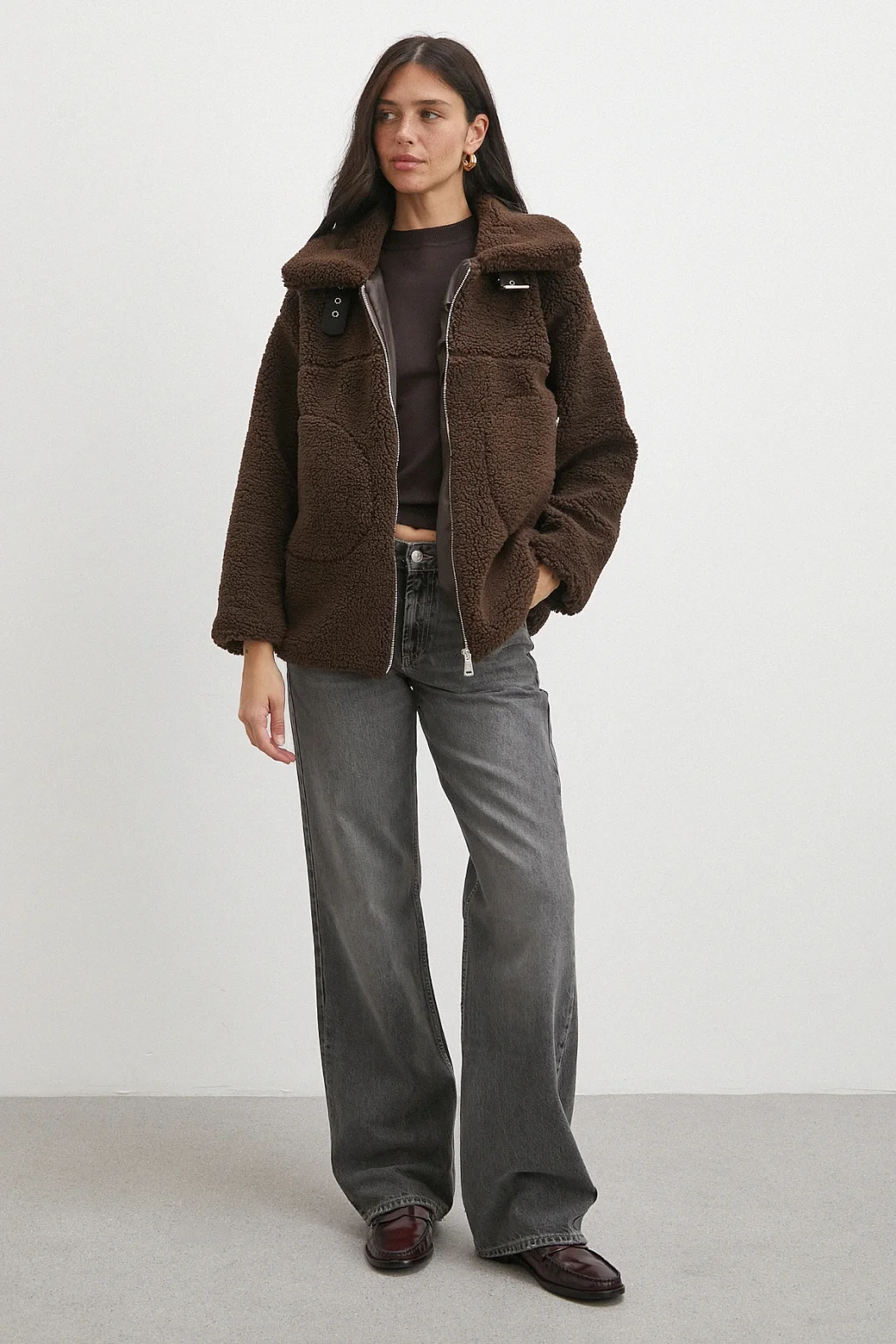 Yaka Detaylı Peluş Mont Kahve