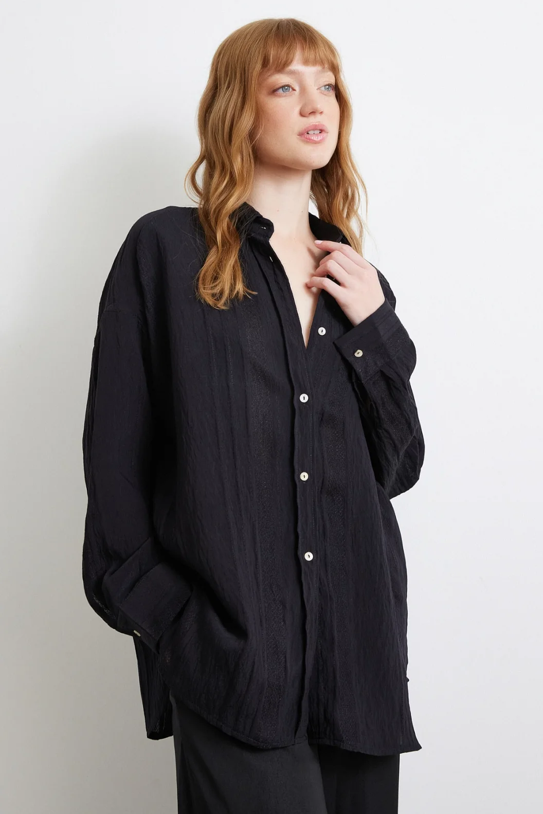 Spitzenbesetztes Transparenz-Baumwollhemd Schwarz