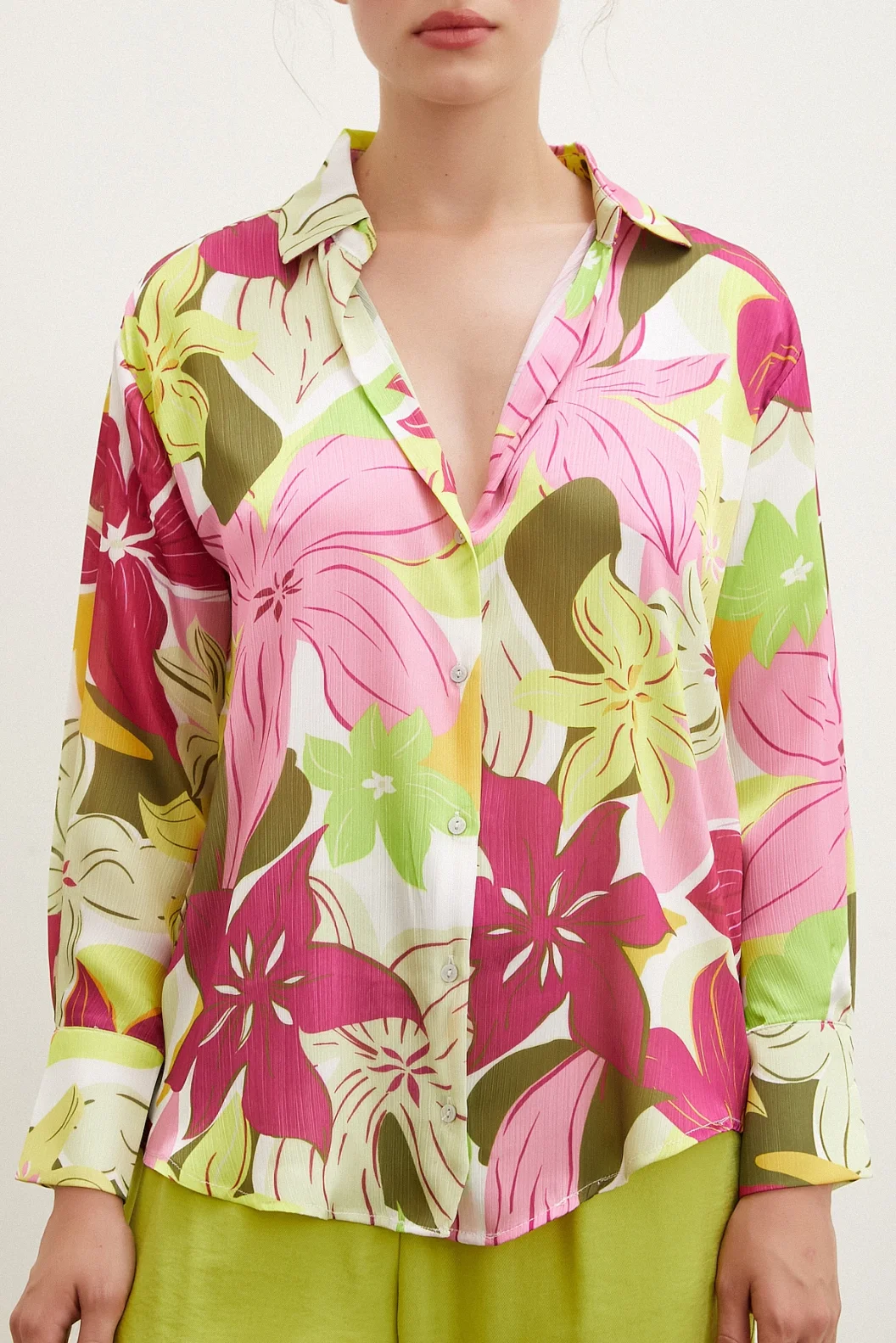 Blusen mit Blumenmuster Satin Rosa