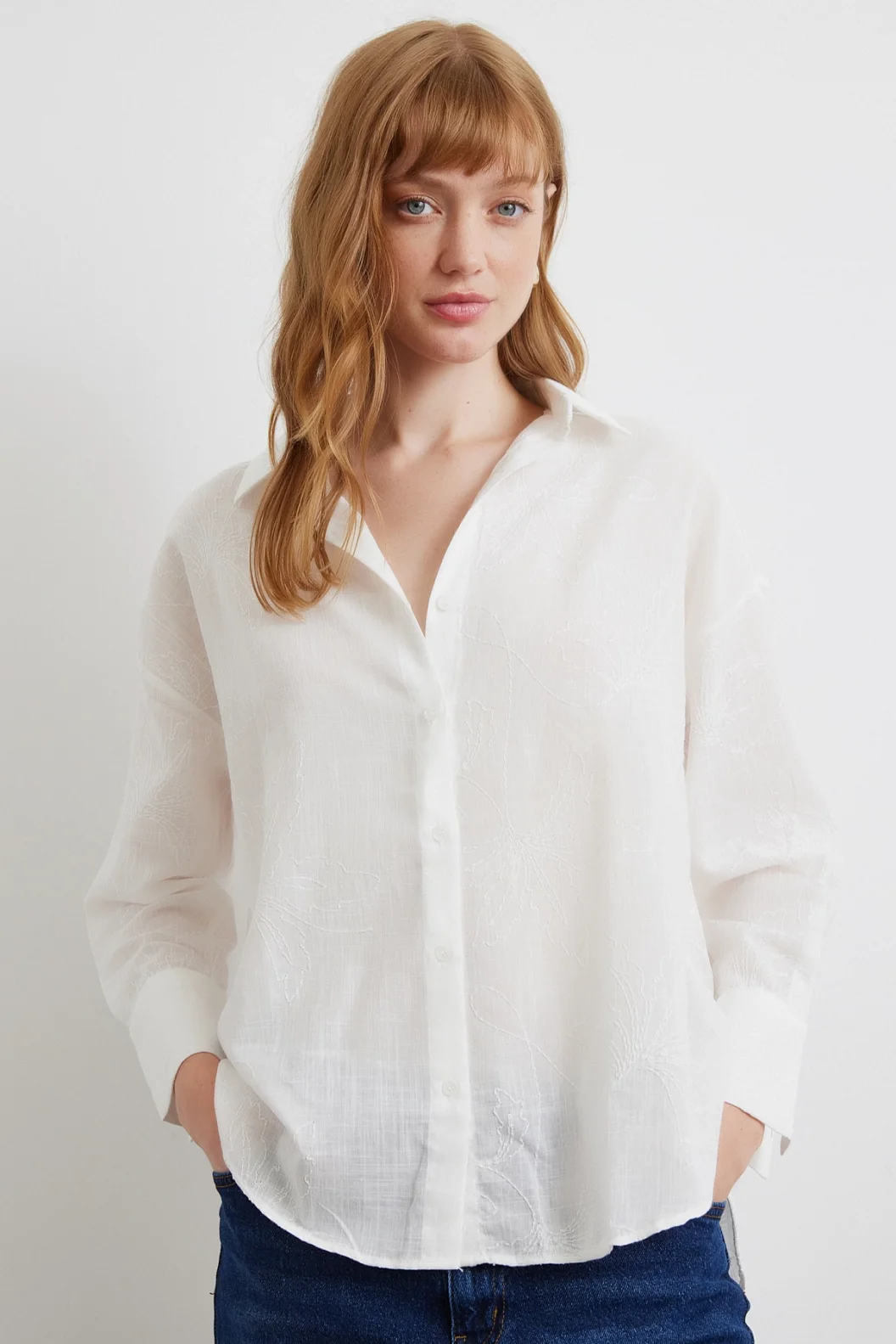Nakış Detaylı Gömlek Beyaz