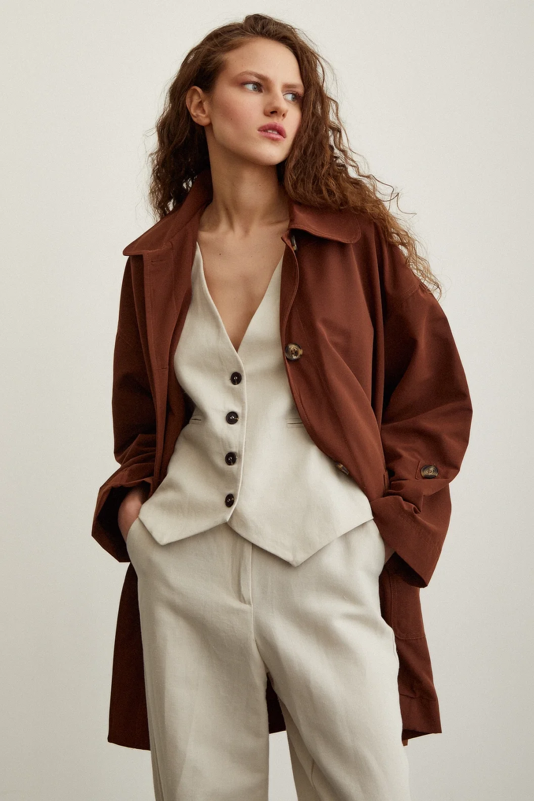 طربوش قماشي بجيب بني