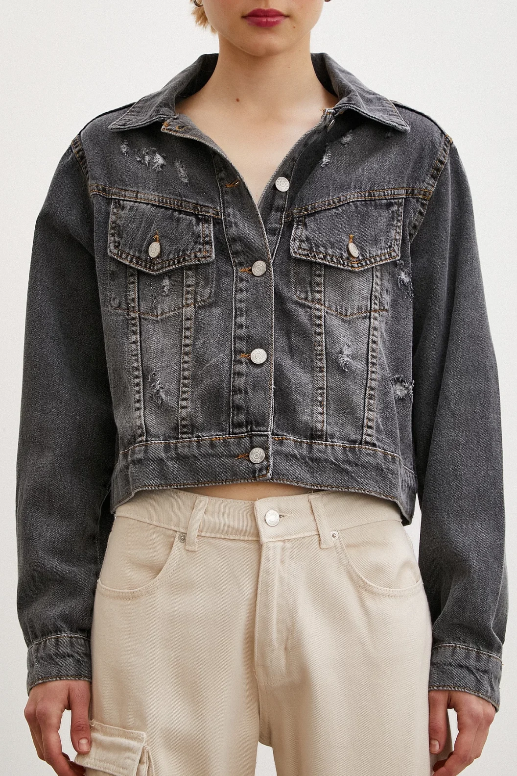 Embroidered Denim Jacket Anti-Rash