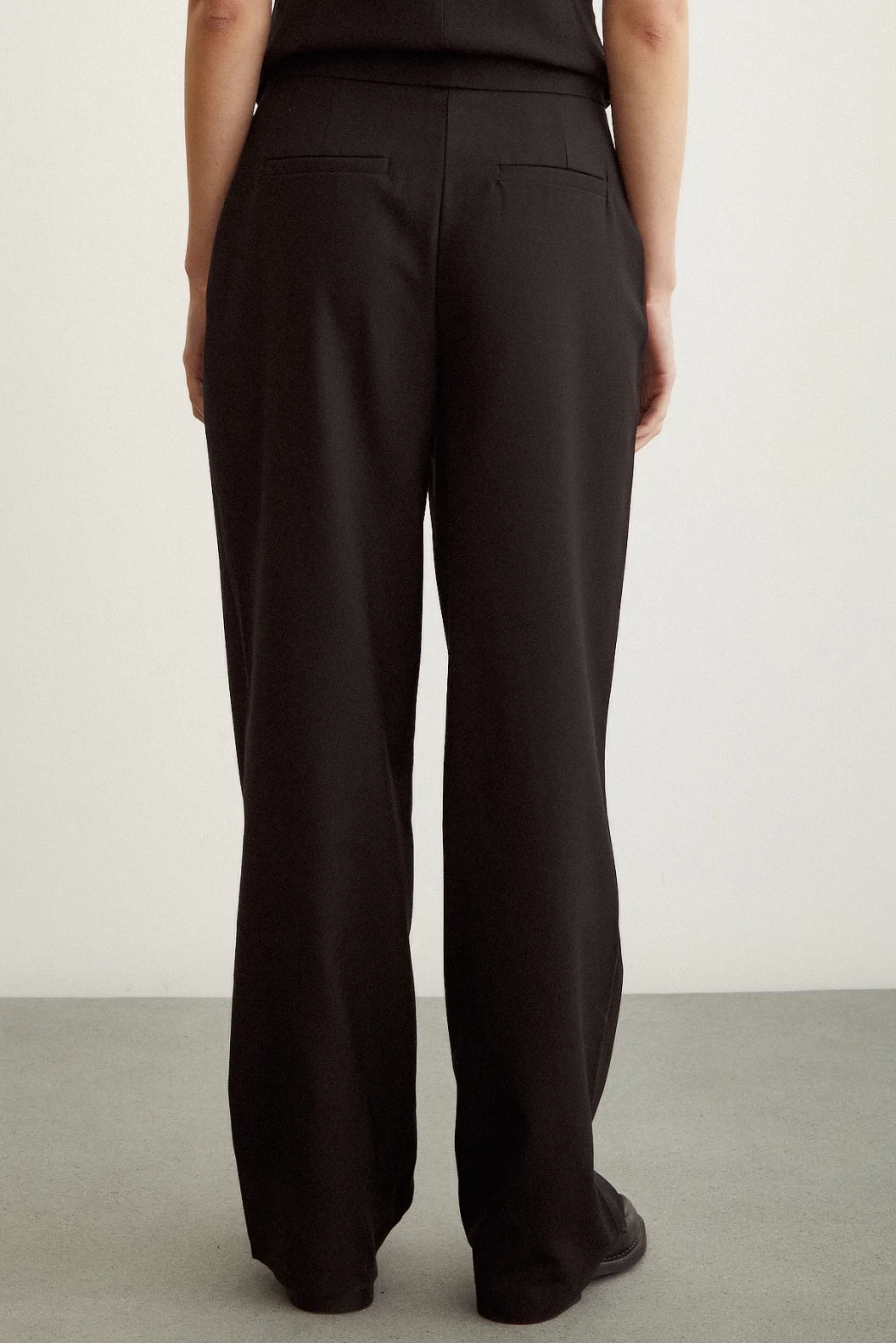 Klassische Schlaghose Schwarz