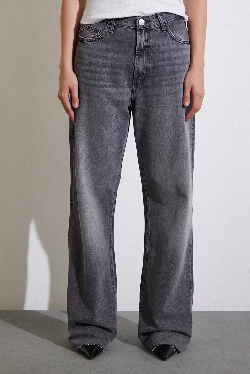 Yüksek Bel Kesik Paça Wide Leg Jean Antirasit