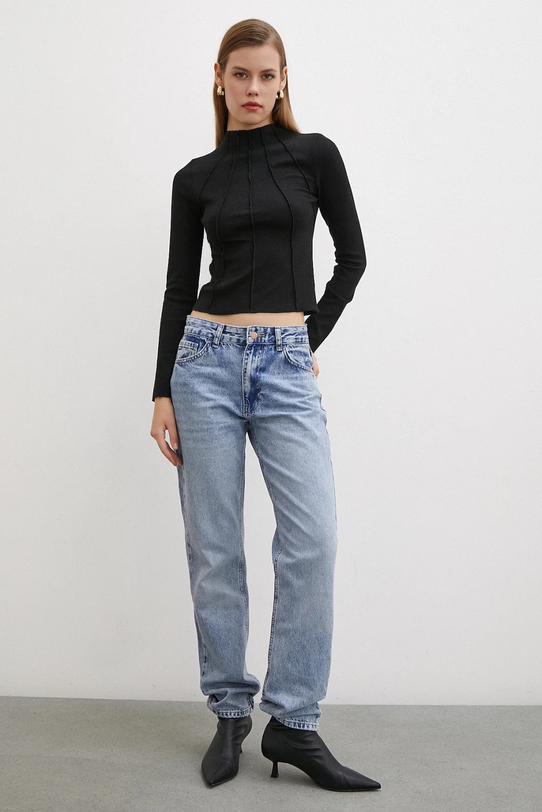 Önü Dikişli Bluz Siyah