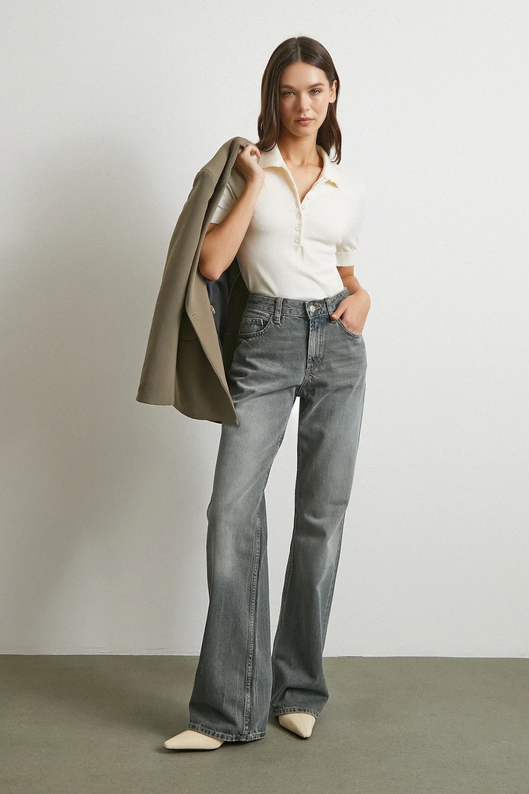 Polo Yaka Düğmeli Kısa Kol Triko Ekru