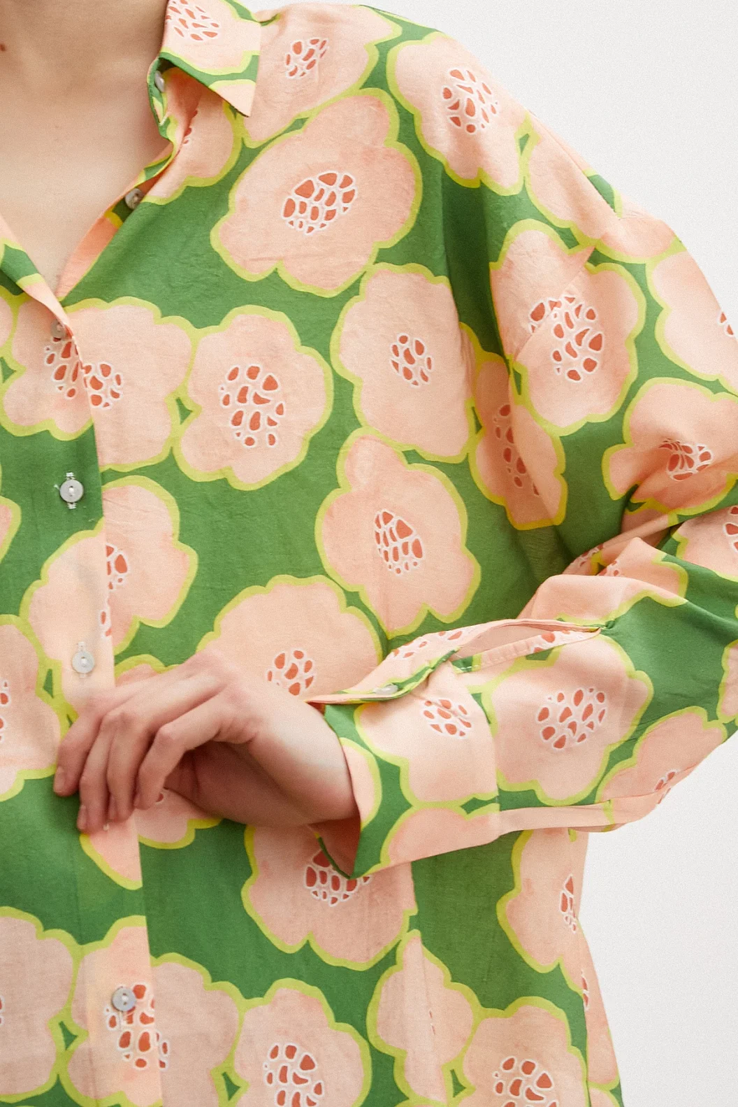 Floral Patterned Shirt in Khaki