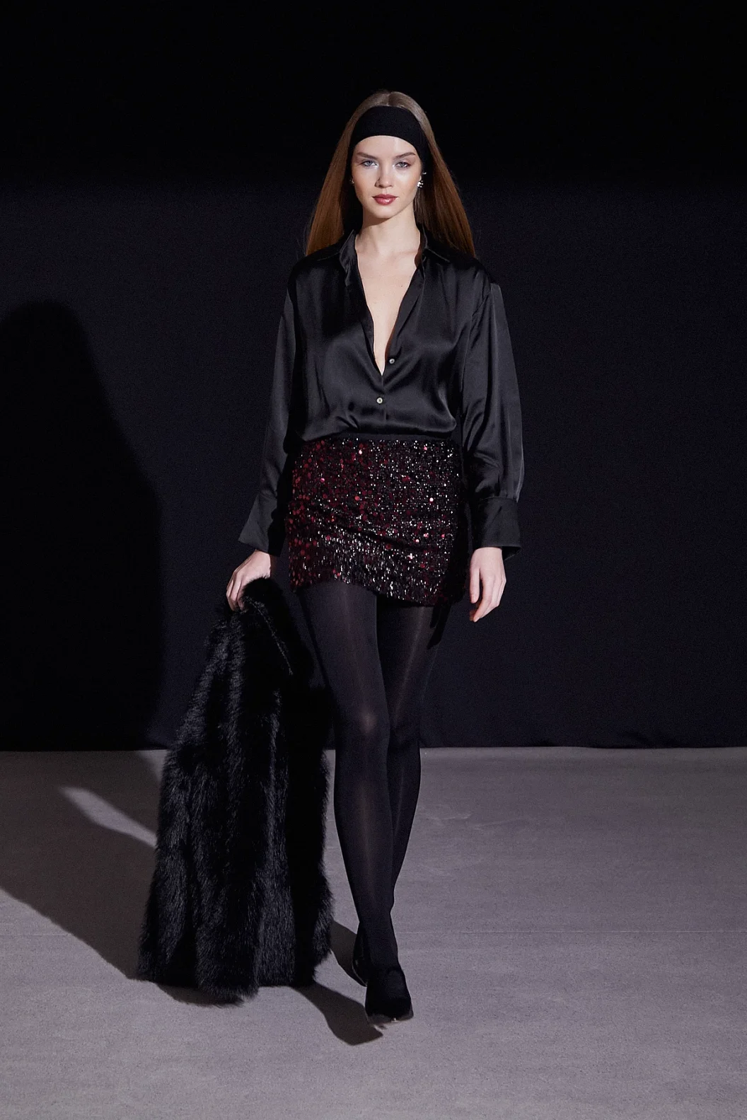 Pul Detaylı Mini Etek Bordo