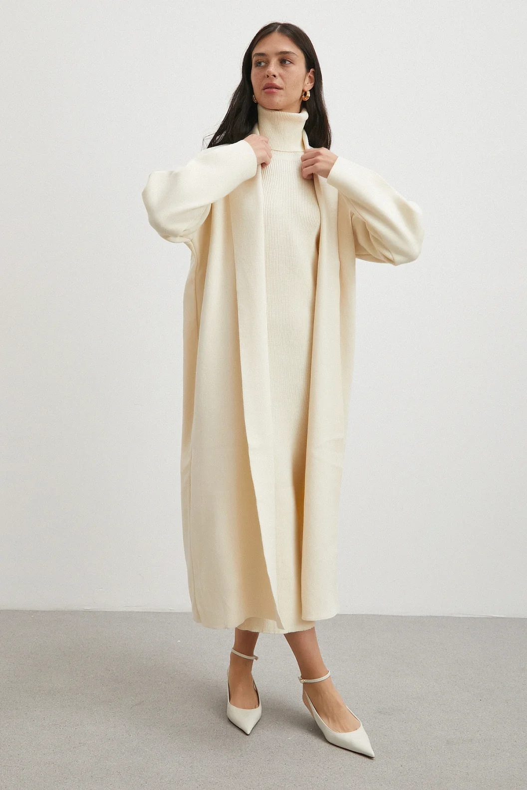 Uzun Elbiseli Hırka Triko Takım Ekru