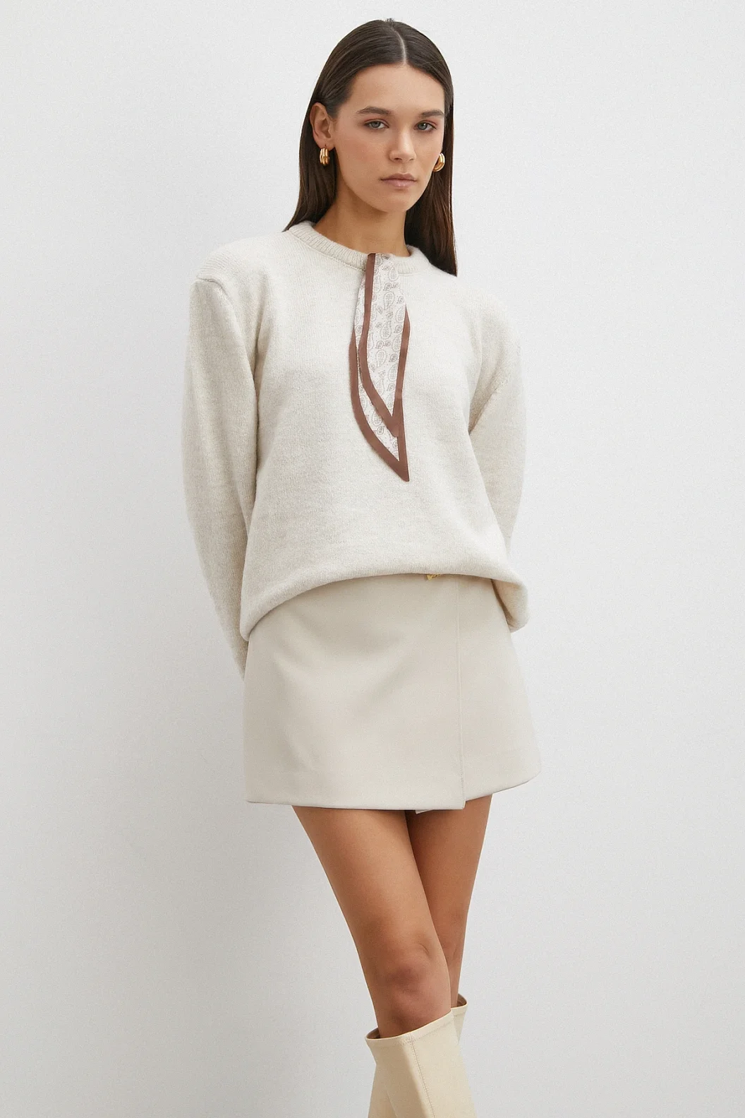 Fularlı Uzun Kollu Kazak Ekru