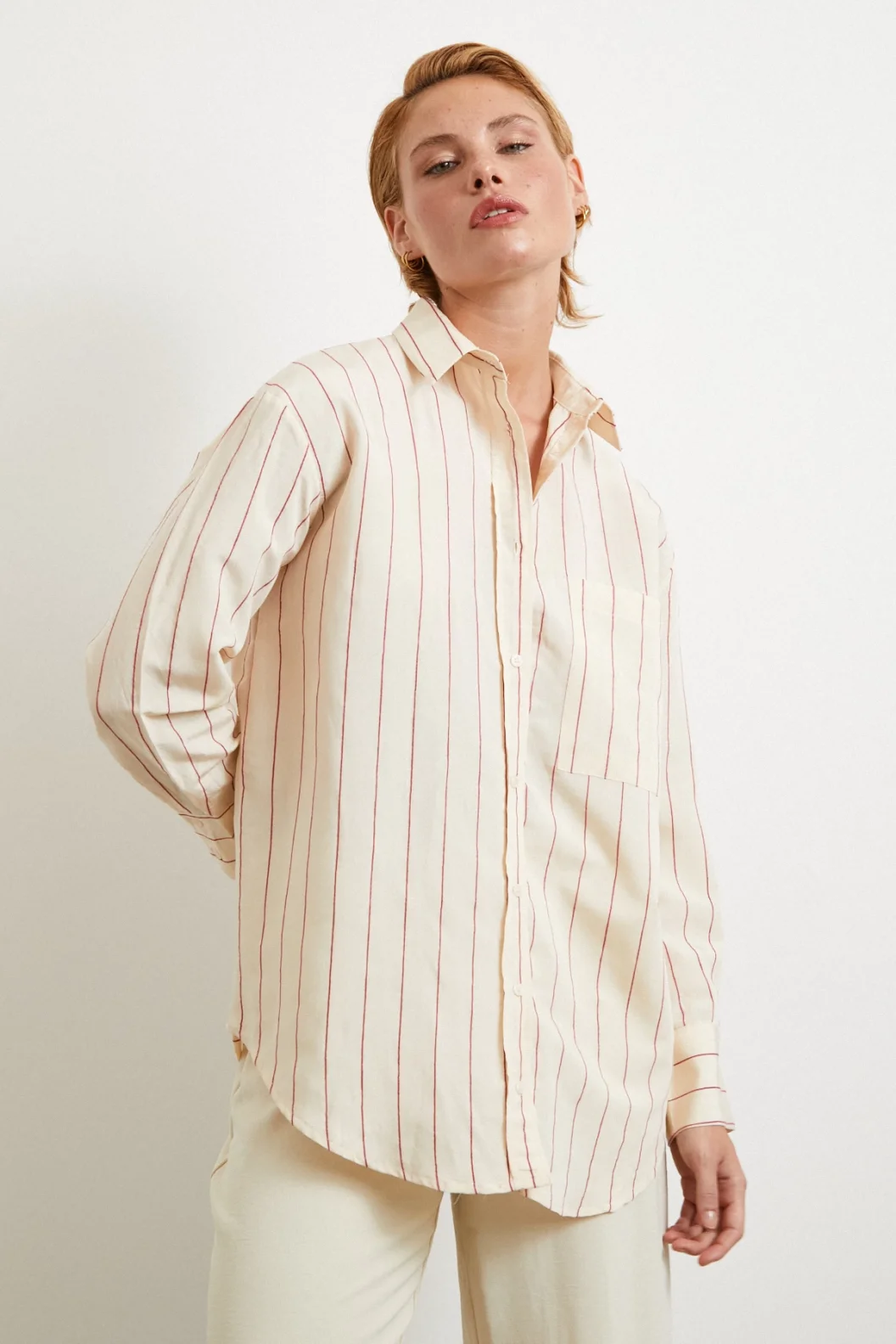 Gestreiftes Modalhemd in Fuchsia