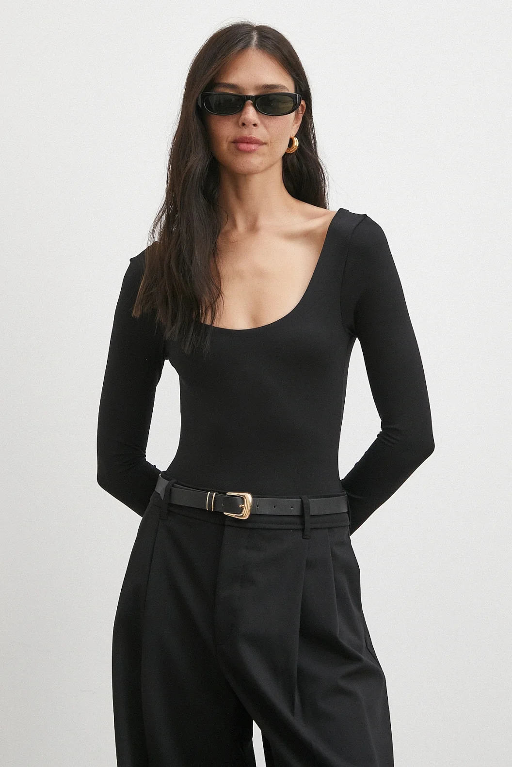 U Yaka Uzun Kollu Çıtçıtlı Bodysuit Siyah