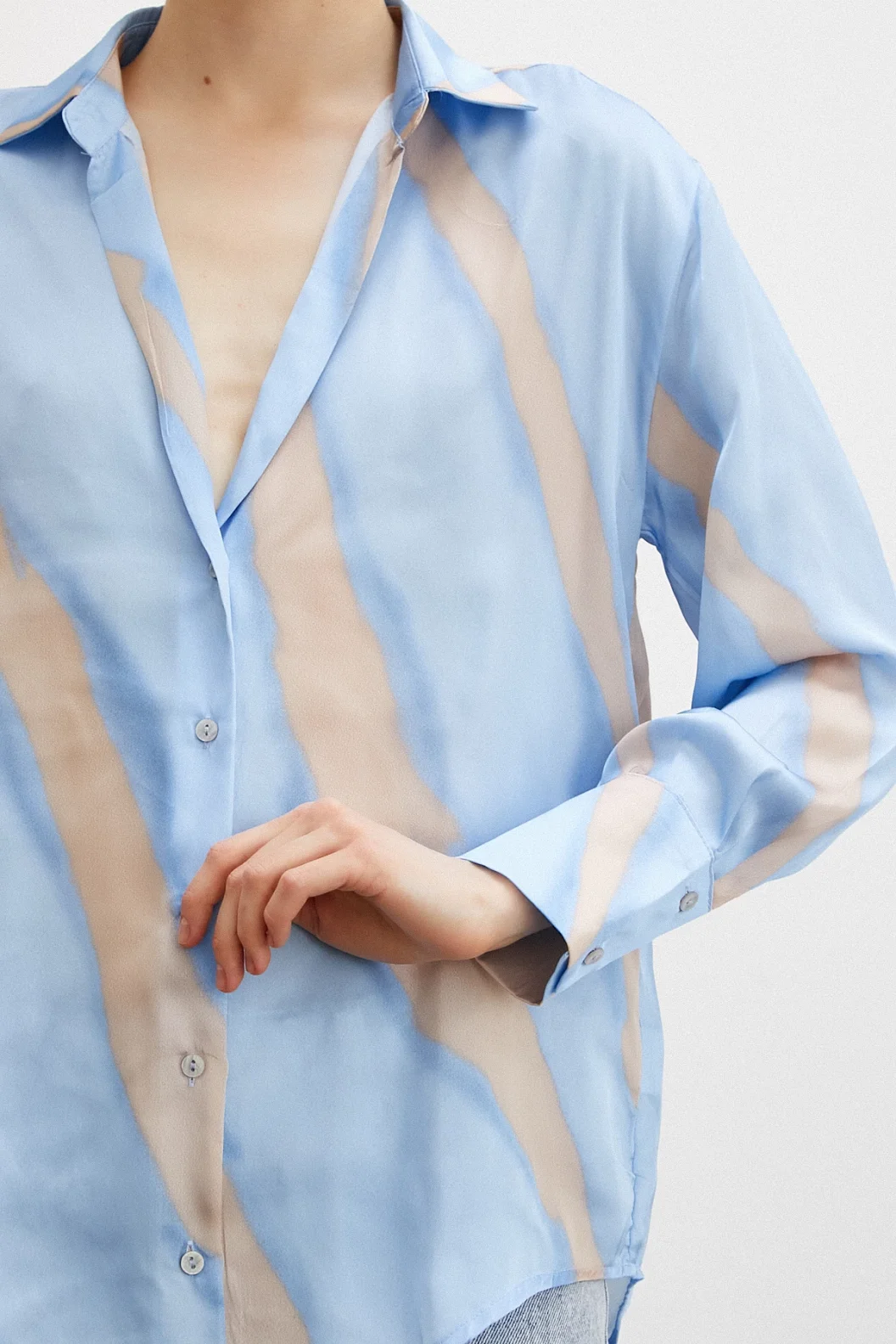 Patterned V Neck Satin Shirt Blue
