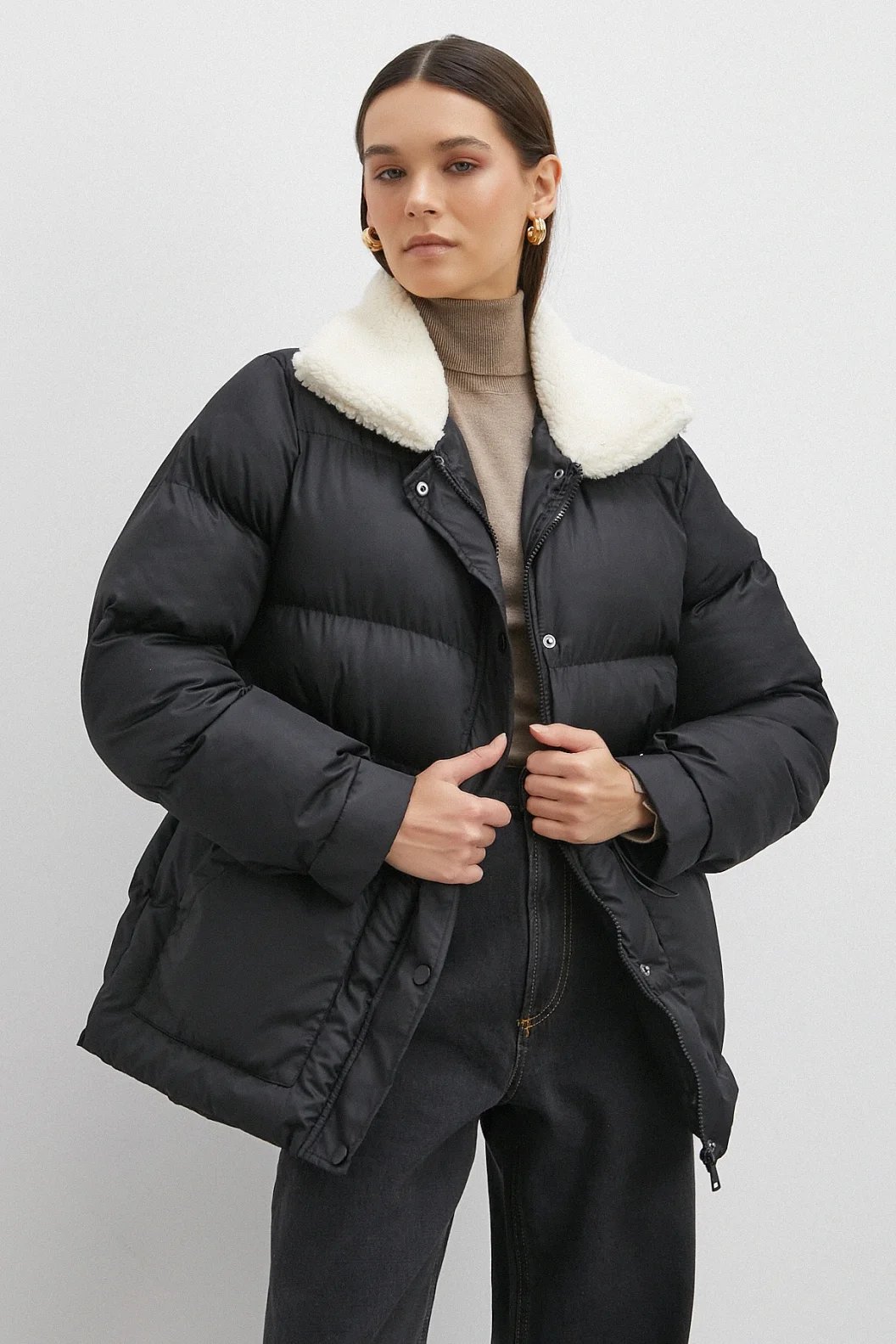 Kürk Yakalı Şişme Mont Siyah