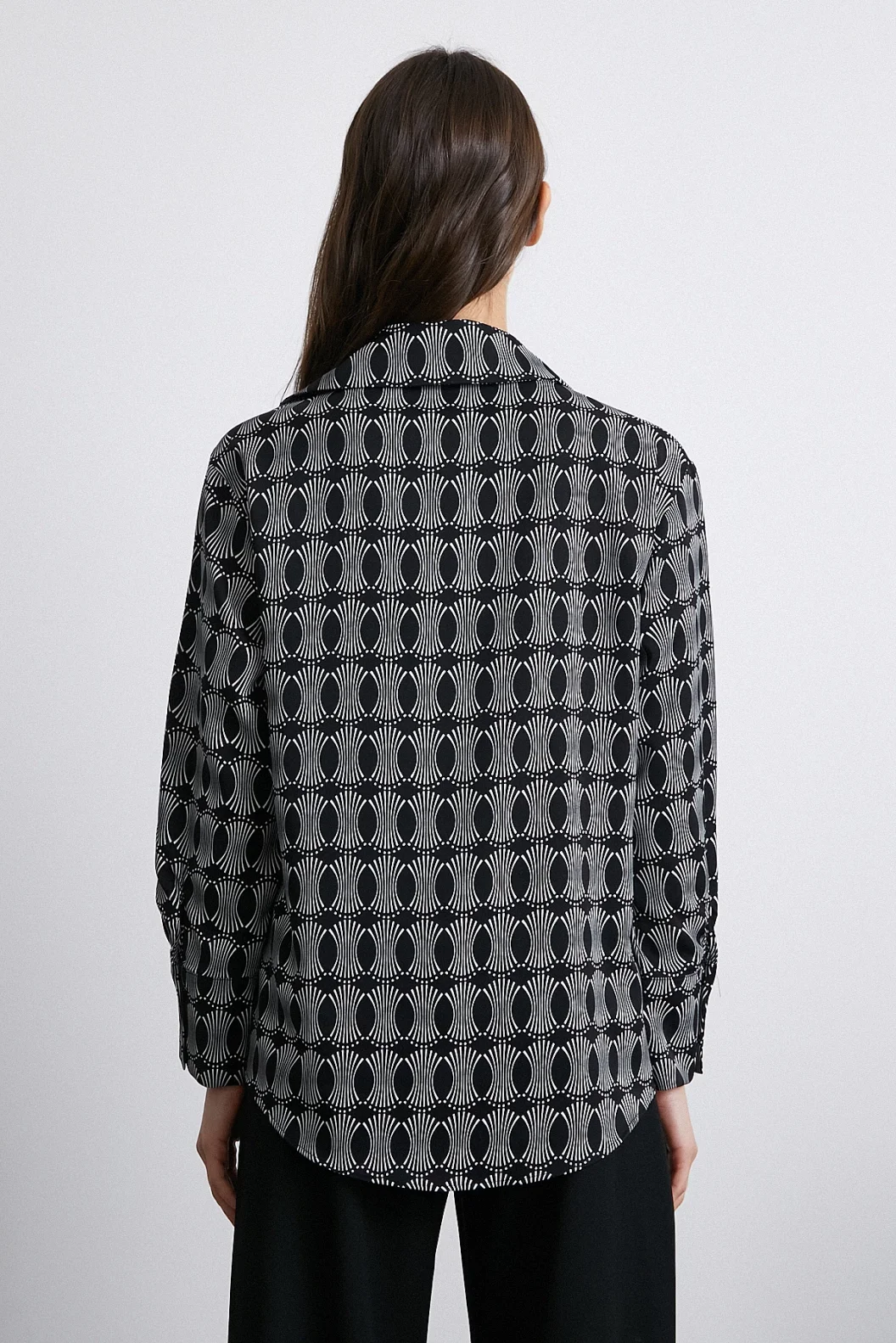 Geometric Patterned Shirt Black