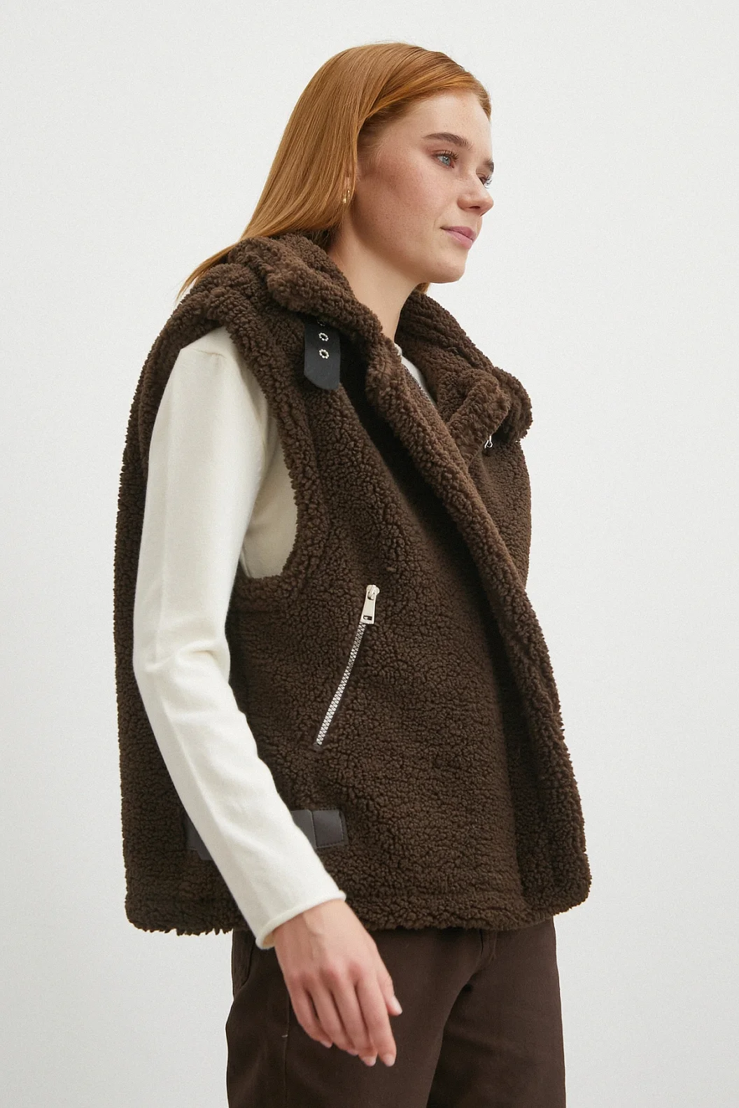 Yaka Detaylı Yumoş Yelek Kahve