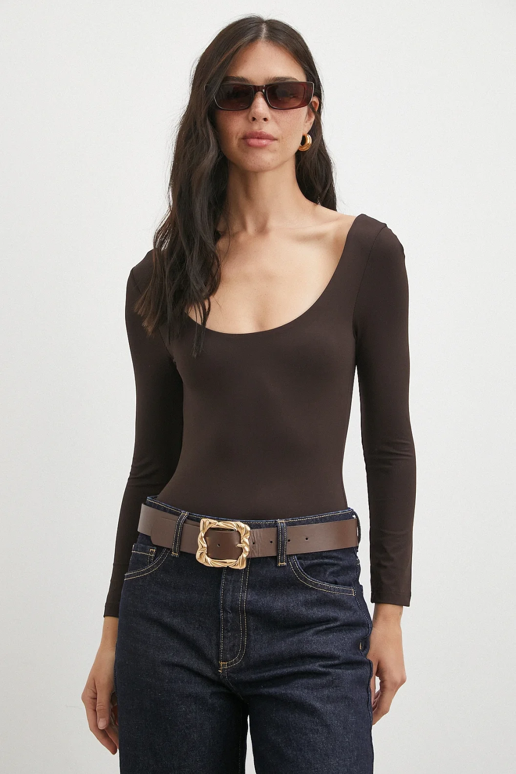 U Yaka Uzun Kollu Çıtçıtlı Bodysuit Kahve