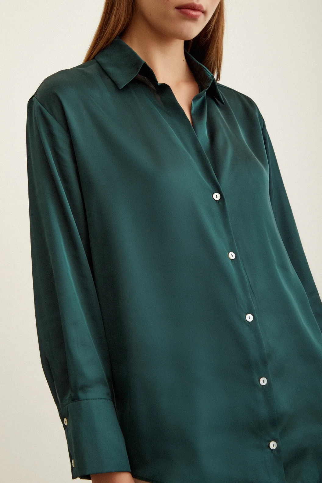 Basic Satin Bluse Dunkelgrün