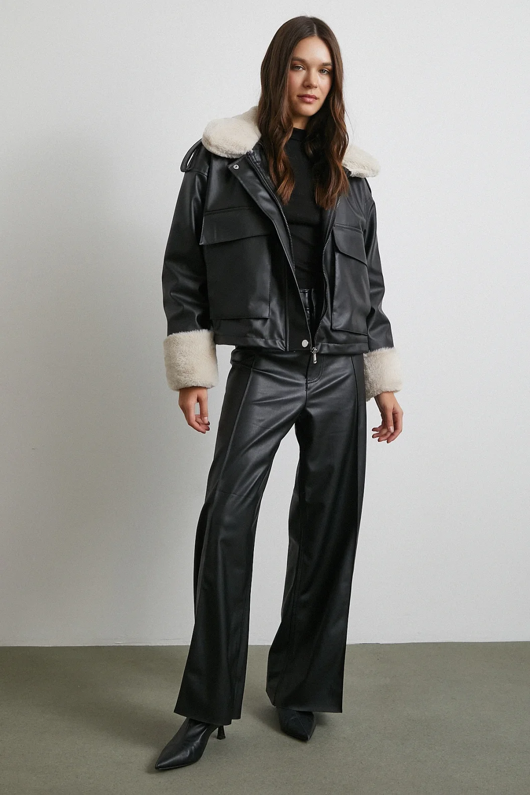 Körüklü Cep Deri Mont Siyah