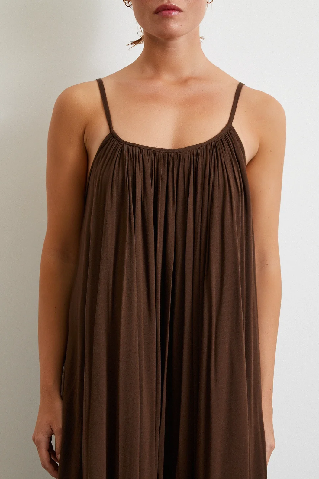 فستان واسع للنساء بأكمام مع حزام قهوة