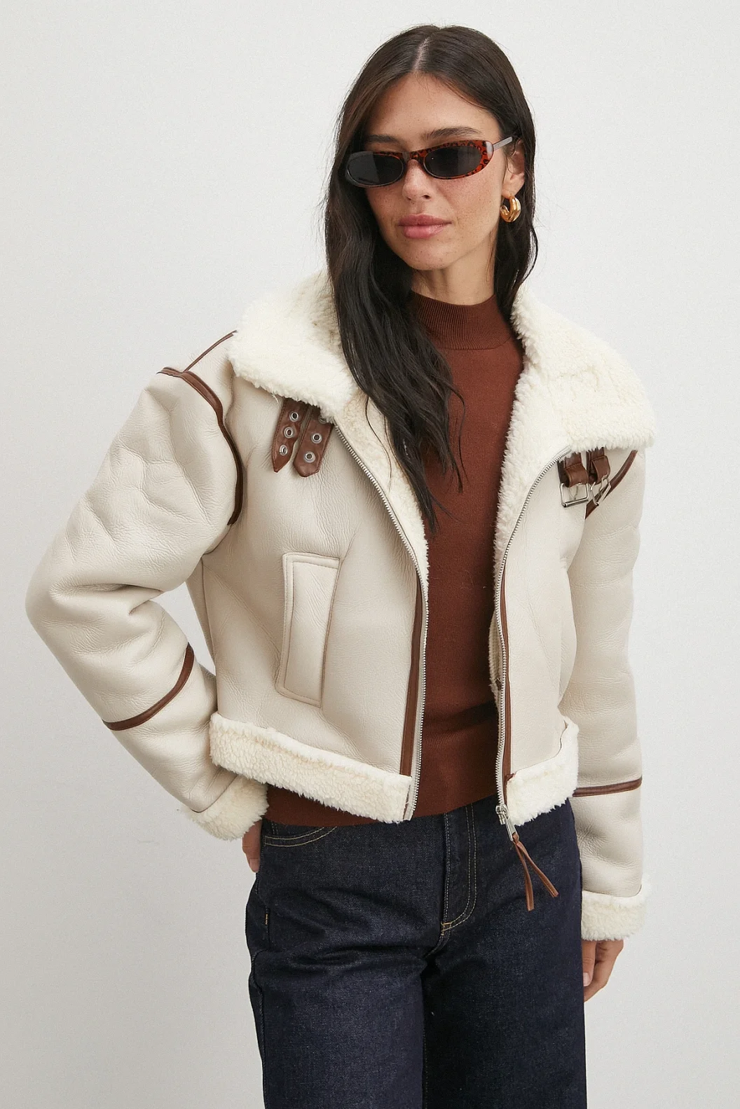 Biye Detaylı Lamine Ceket Bej