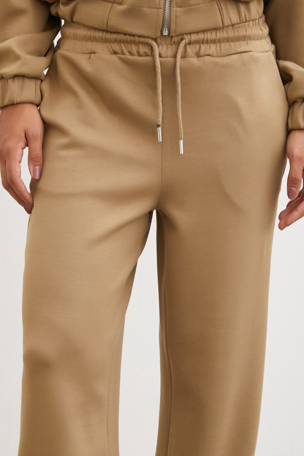 Elastic Waist Sweatpants Camel