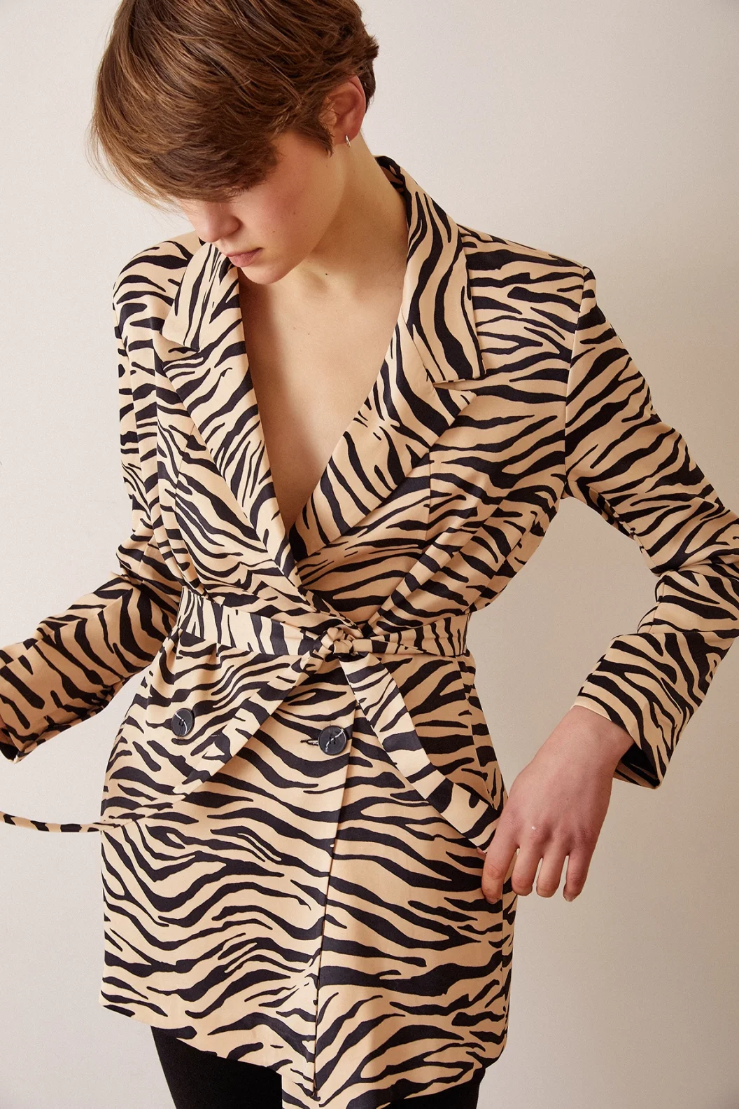 Düğmeli Kuşaklı Blazer Ceket Leopar