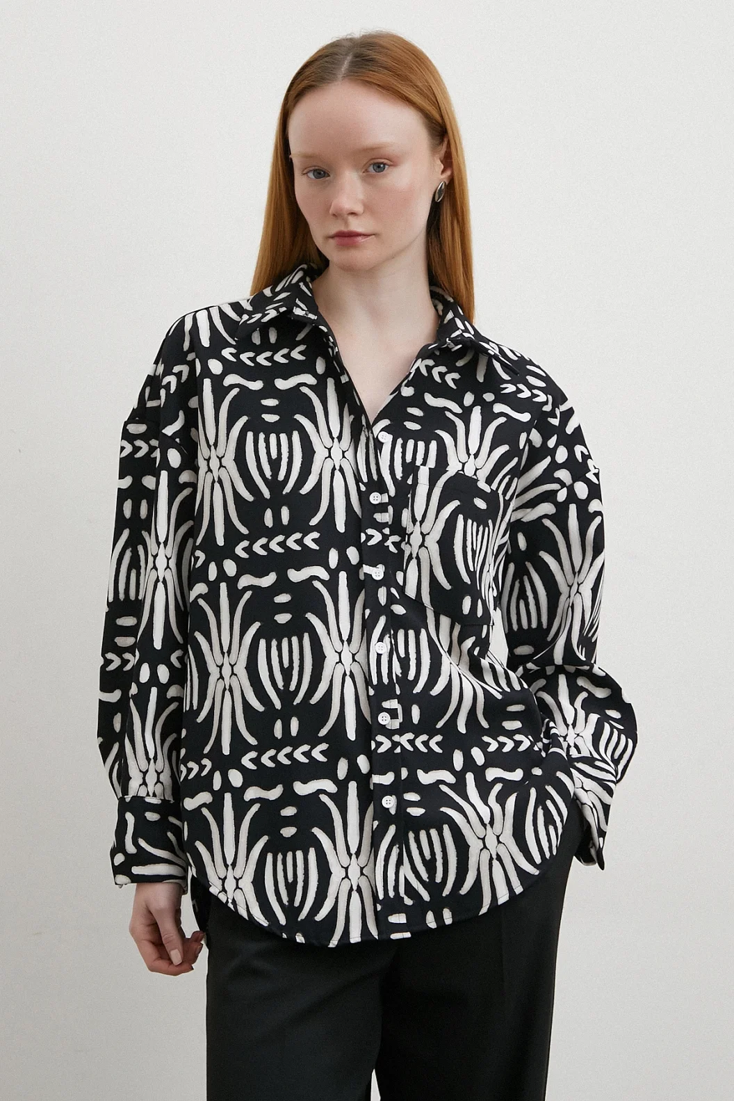 Crepe Contrast Patterned Shirt Black