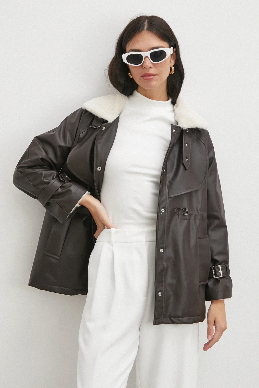 Kürklü Yaka Detaylı Deri Ceket Kahve