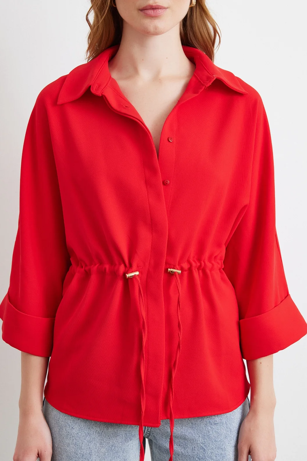 قميص كيمونو أحمر مجعد