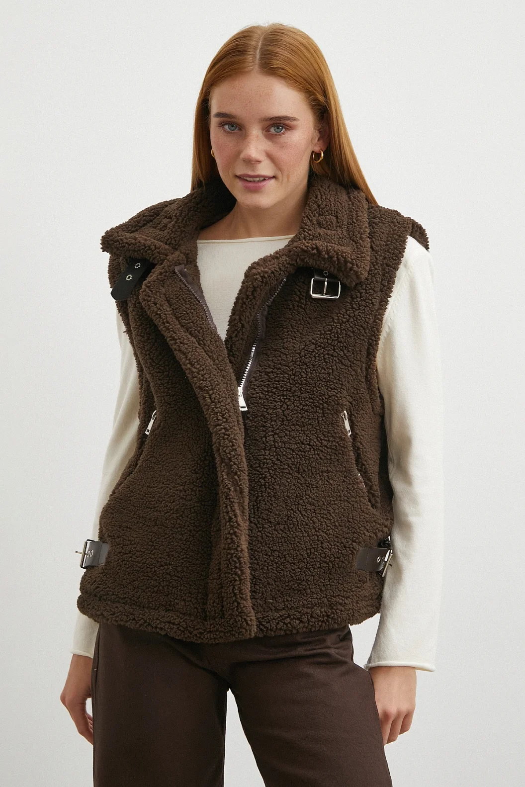 Yaka Detaylı Yumoş Yelek Kahve