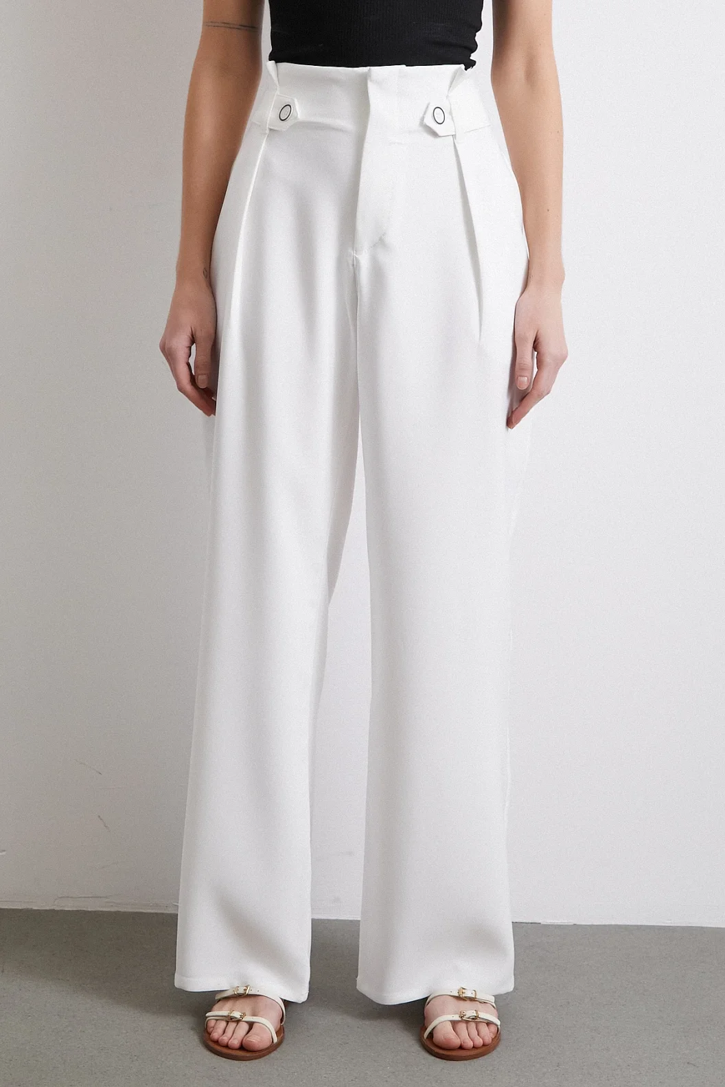 Bel Detaylı Wide Leg Pantolon Ekru